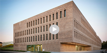 Bibliotheksgebäude auf dem Westerberg, Foto: Sven Otte / Copyright: Universität Osnabrück Bibliotheksgebäude auf dem Westerberg, Foto: Sven Otte / Copyright: Universität Osnabrück